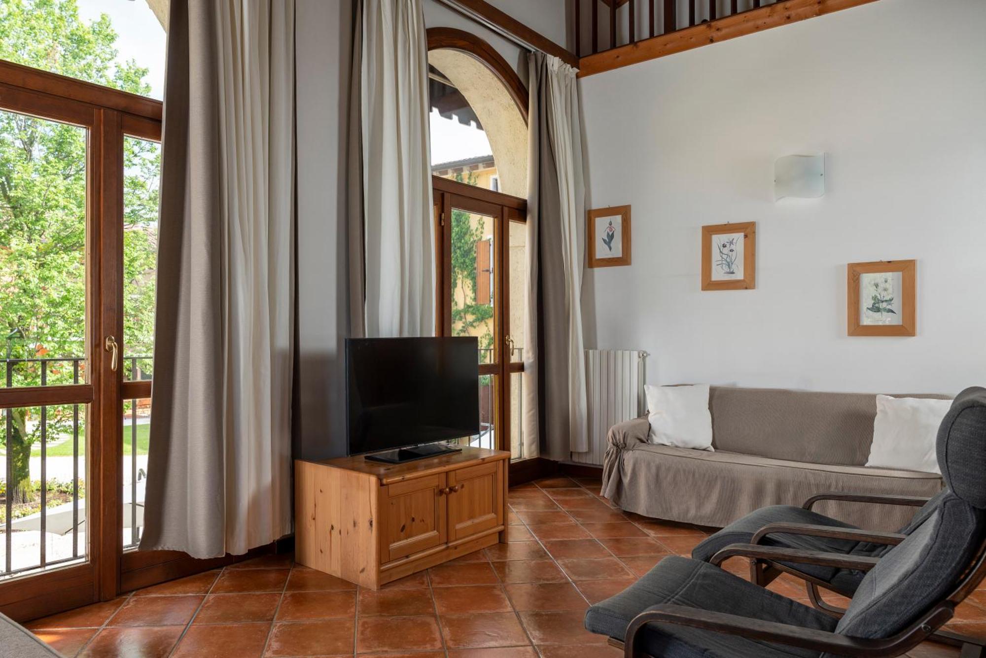Agriturismo La Filanda Manerba del Garda Ngoại thất bức ảnh